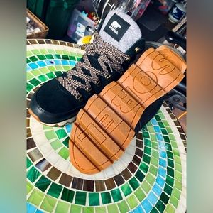 SOREL CONQUEST KINETIC WINTER BOOTS